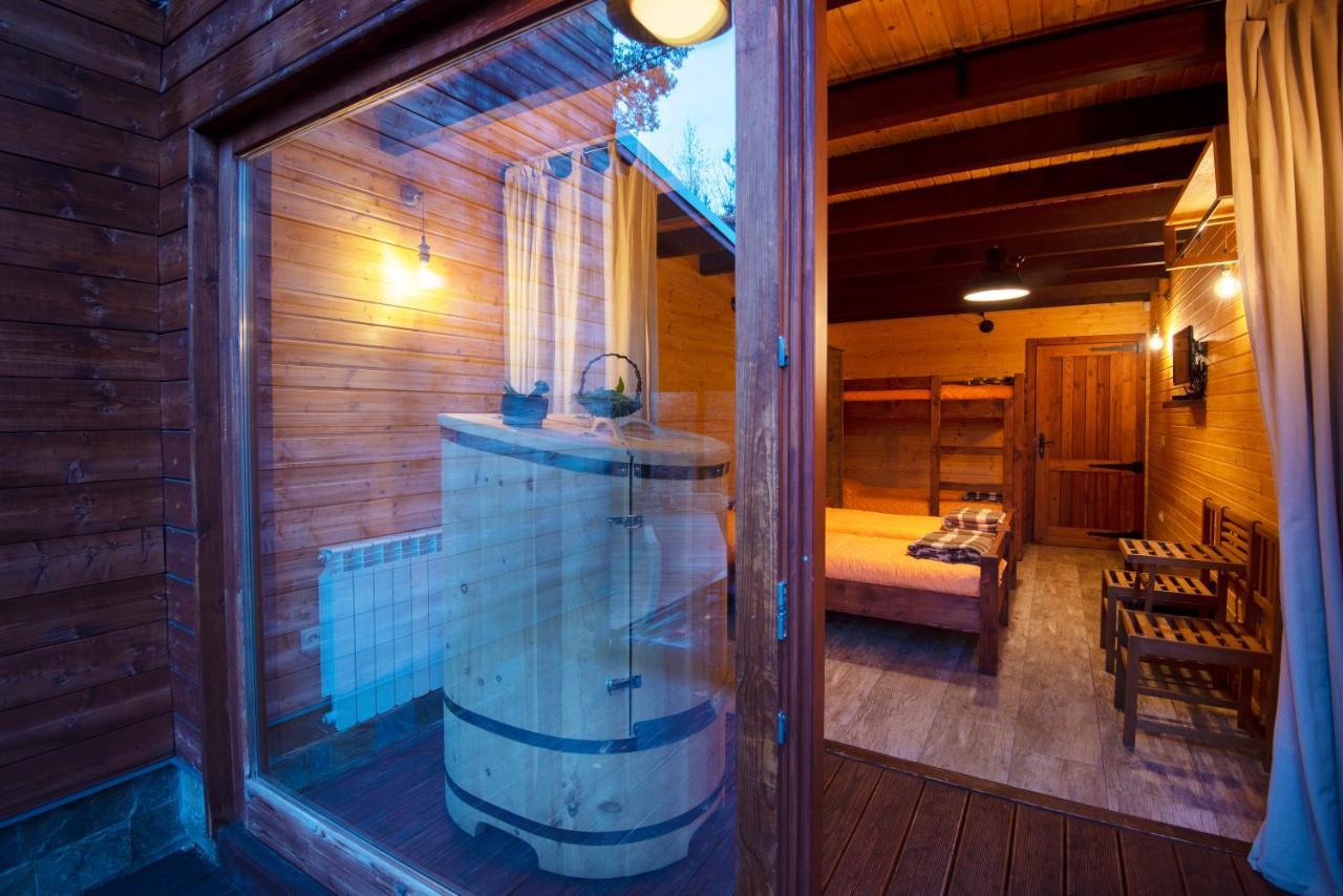 Pinus Villas Lodge With Private Jacuzzi & Phyto-Sauna Retreat Zheleznitsa Exterior foto